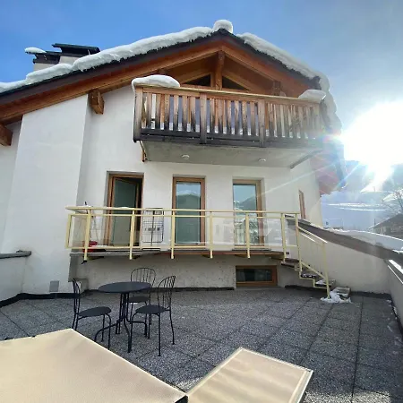 Chalet Dei Reparti Buglio شقة بورمْيو