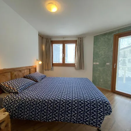 Chalet Dei Reparti Buglio شقة بورمْيو